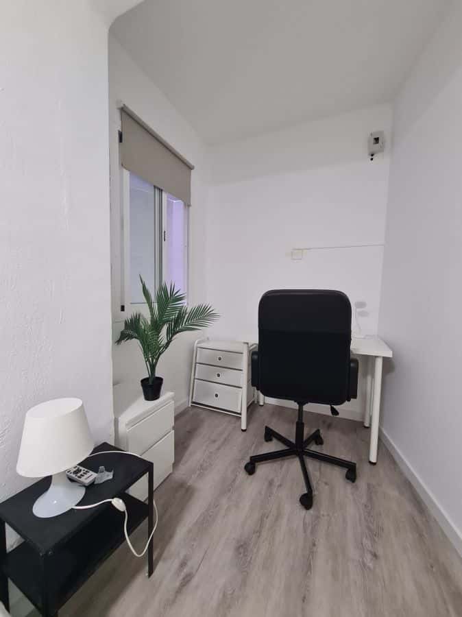 Habitación en piso de 4 habitaciones