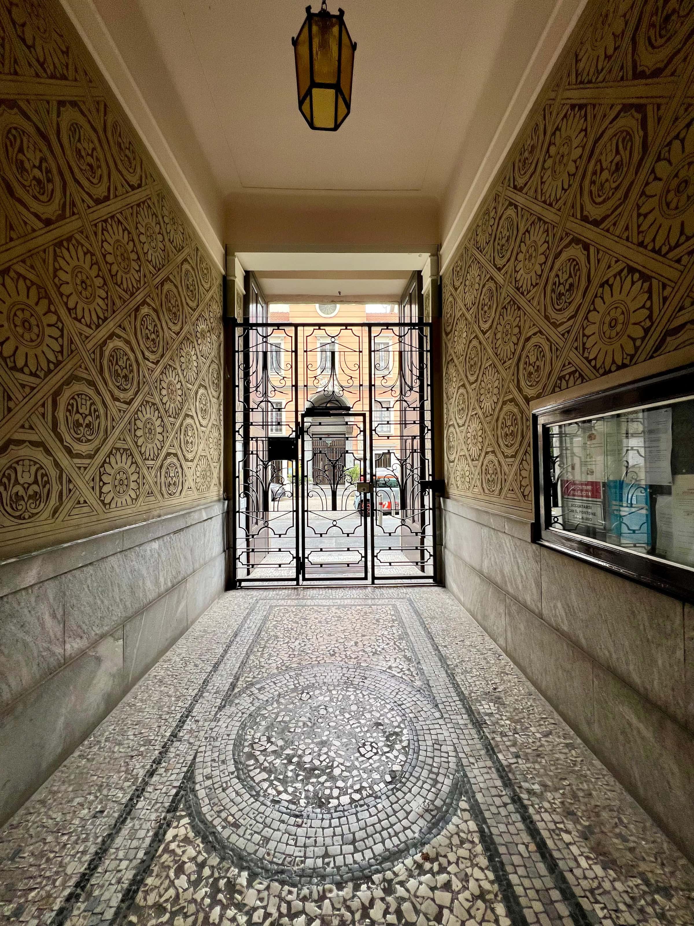 Apartment Milan, 1 bed — photo 17