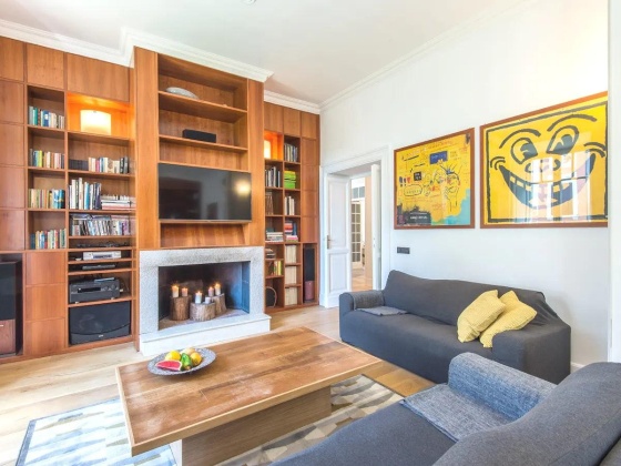 Listing photo thumbnail