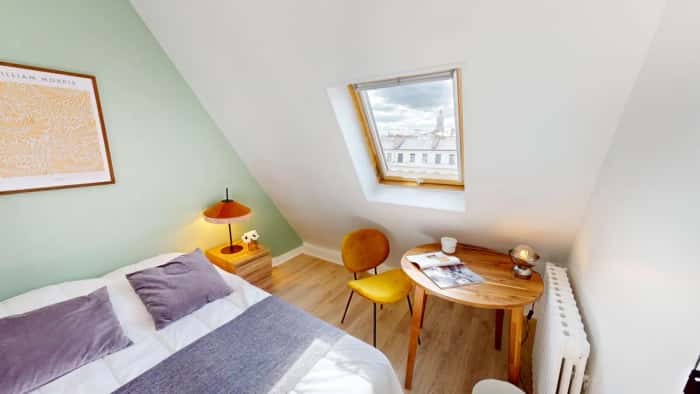 Listing photo thumbnail