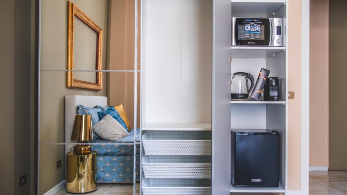 Listing photo thumbnail