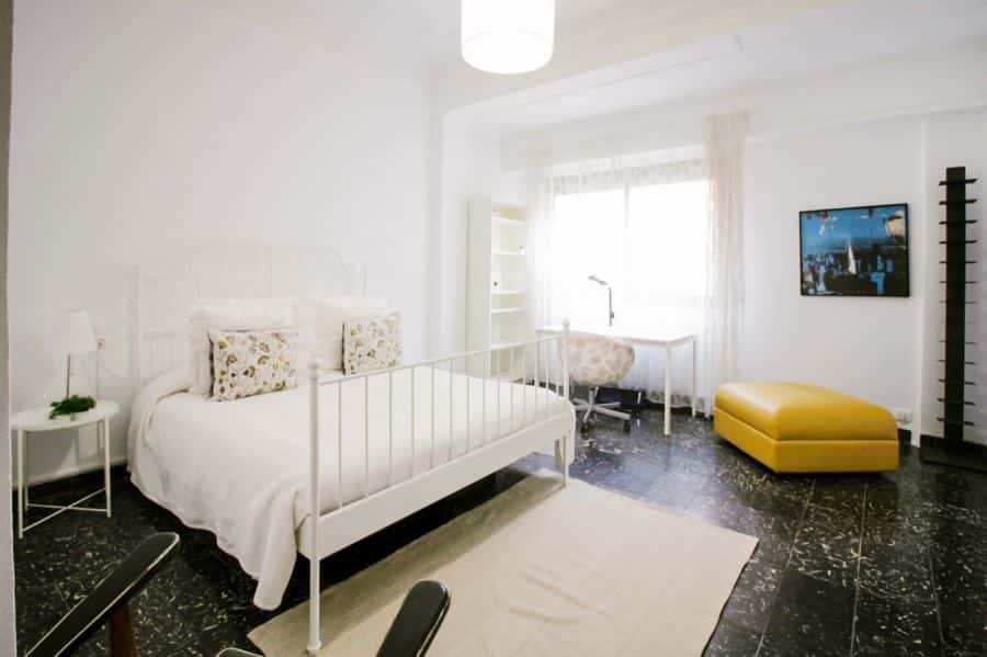 Habitación en piso de 6 habitaciones en La Petxina