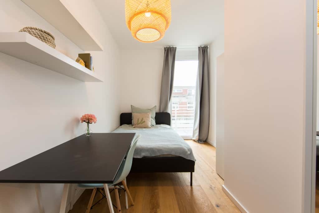 Zimmer in der Nazarethkirchstraße 51 (Aufgang C)