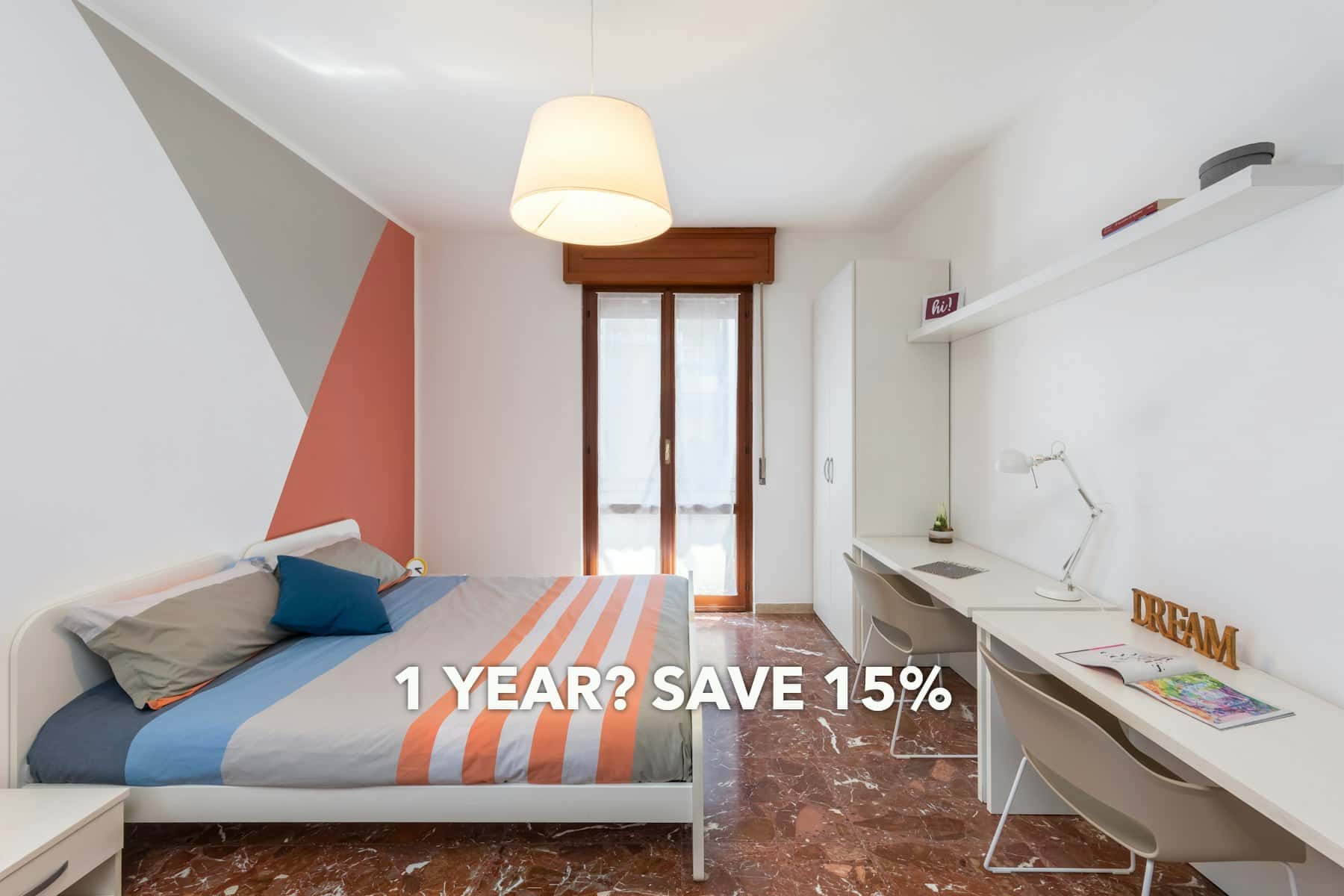 Stanza in Via Mario Morgantini, Verona di 120 m² con 4 camere