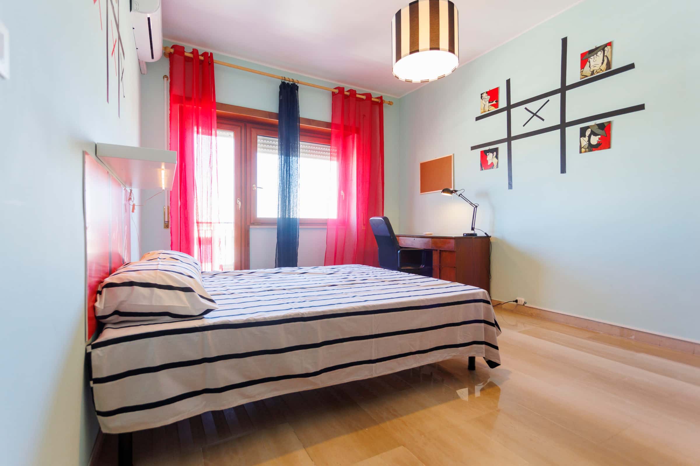 Stanza 8 in via Padre Semerio, Roma (vista Castelli Romani)