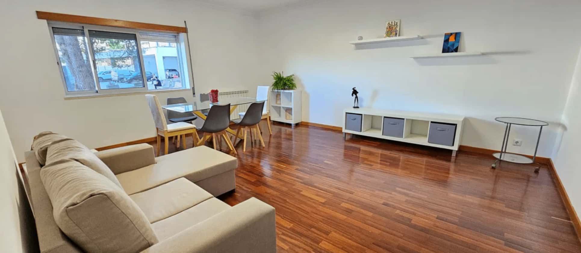 Spacious apartment in Celas T1