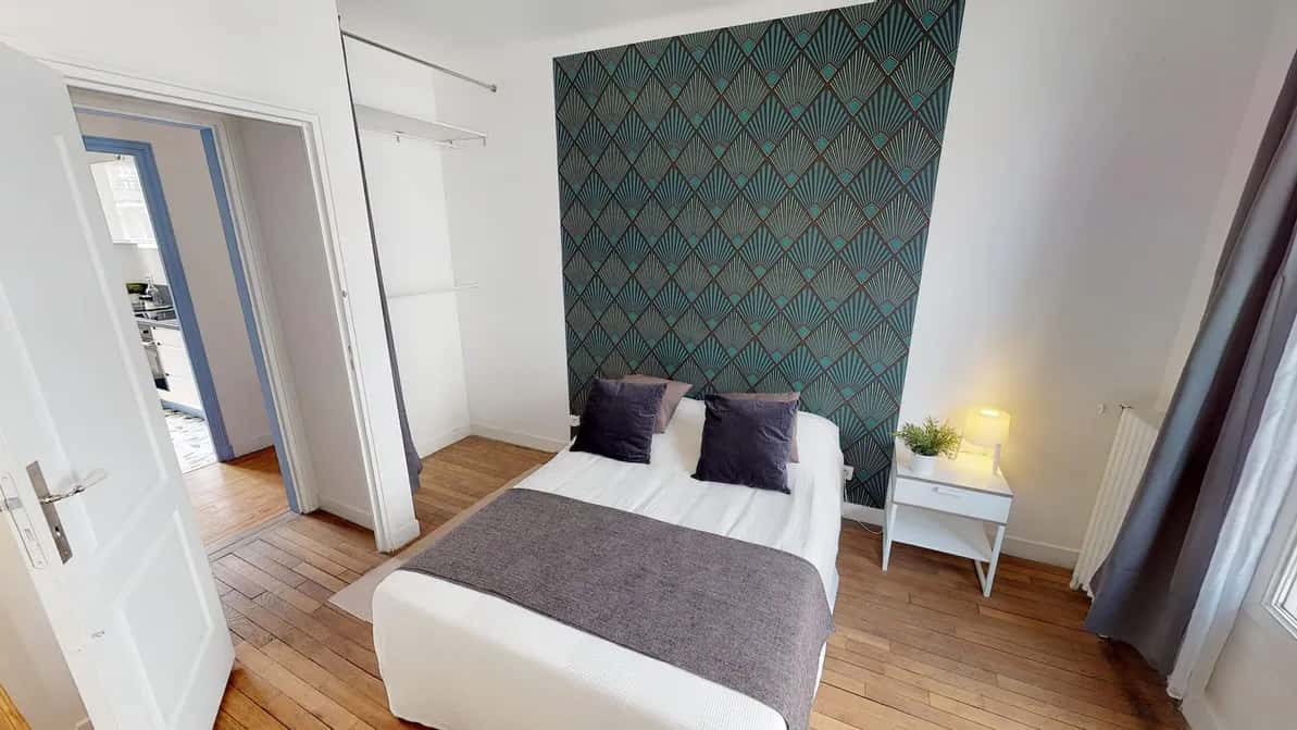 Room in Rue Barbès, Courbevoie for 72 m² with 4 bedrooms