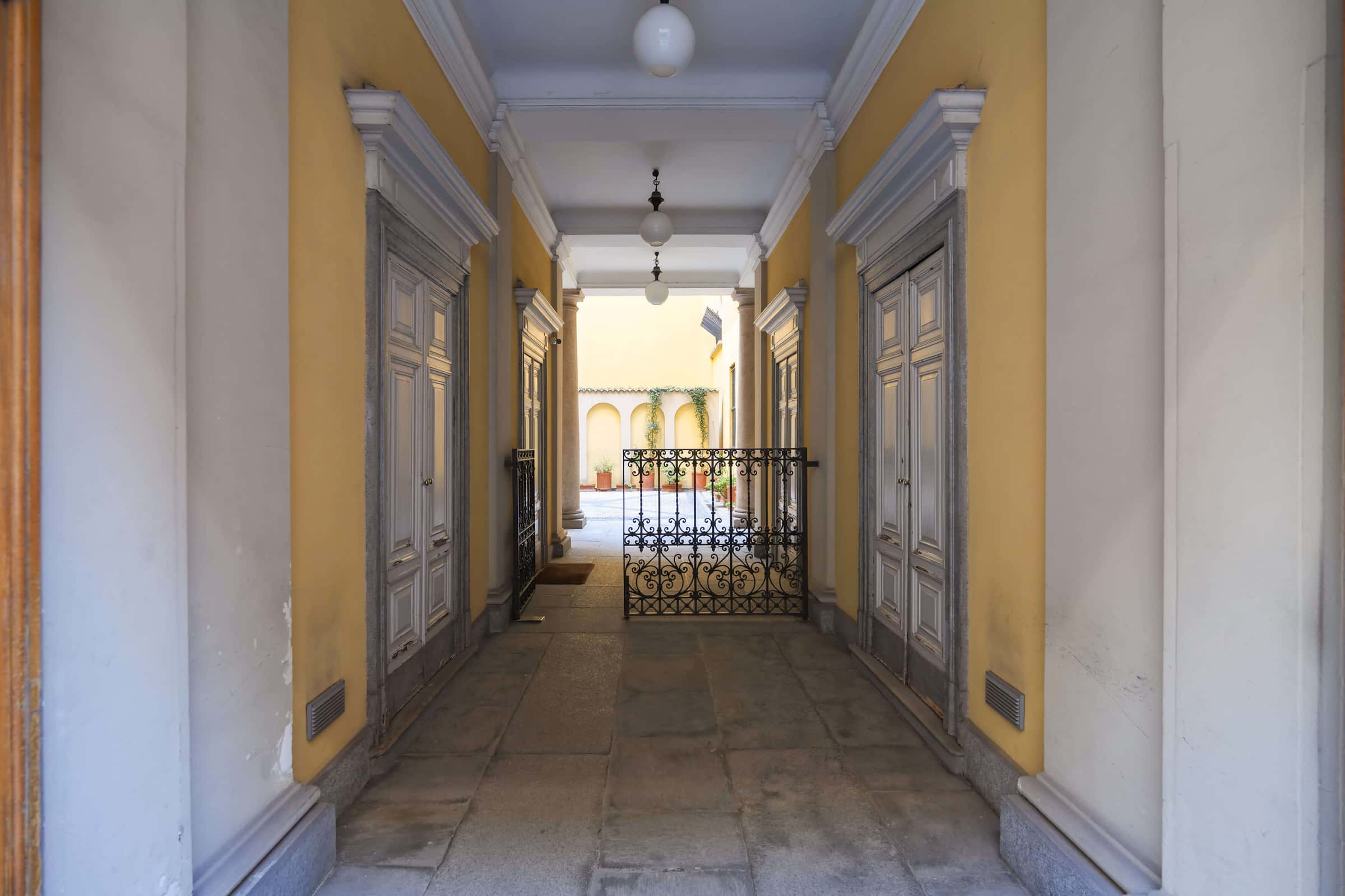 Apartment Milan, 2 beds — photo 16