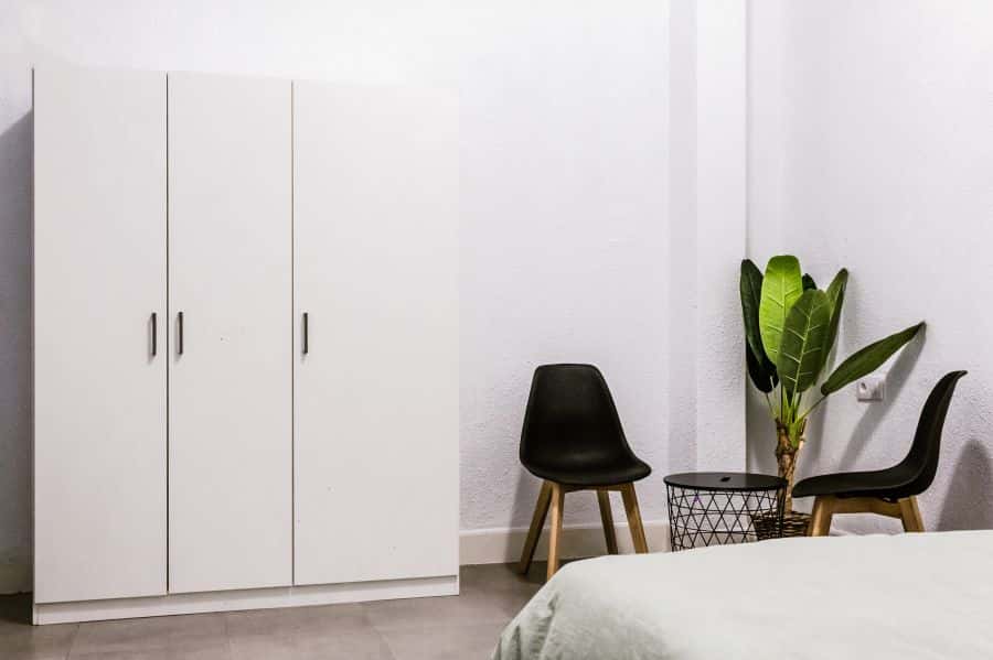 Habitación en piso de 7 habitaciones en Ciutat Vella