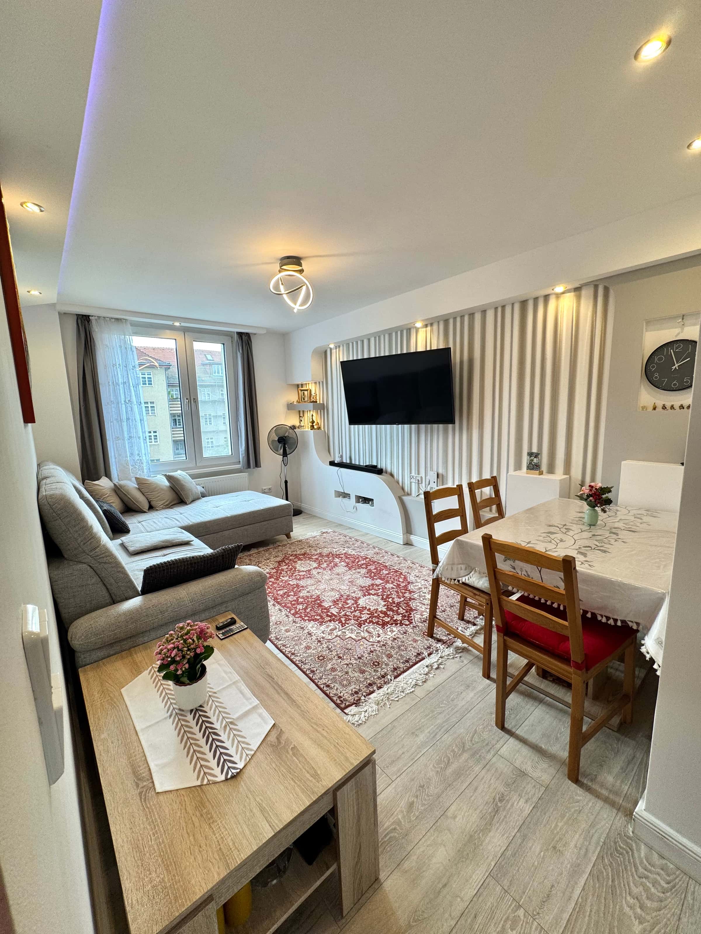 Appartamento in Reichsstraße, Berlin di 56 m² con 2 camere