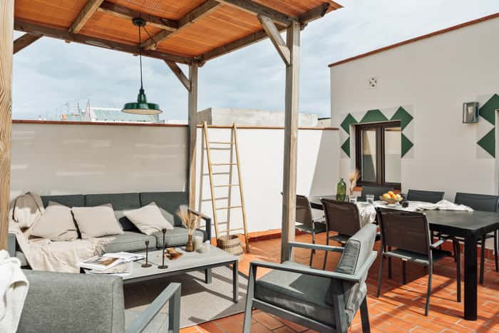 Listing photo thumbnail