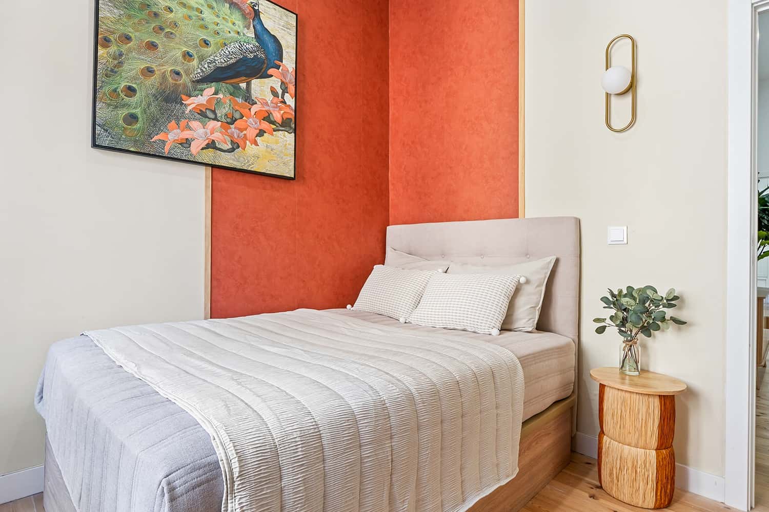 Room 1 - 85. Rua Nova do Almada 80 2E
