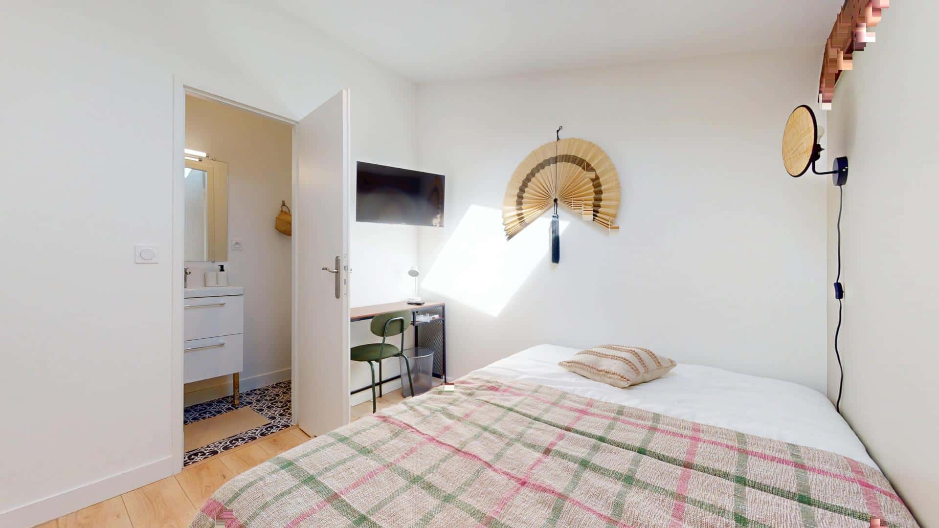 Chambre 8 - MEDOC VE