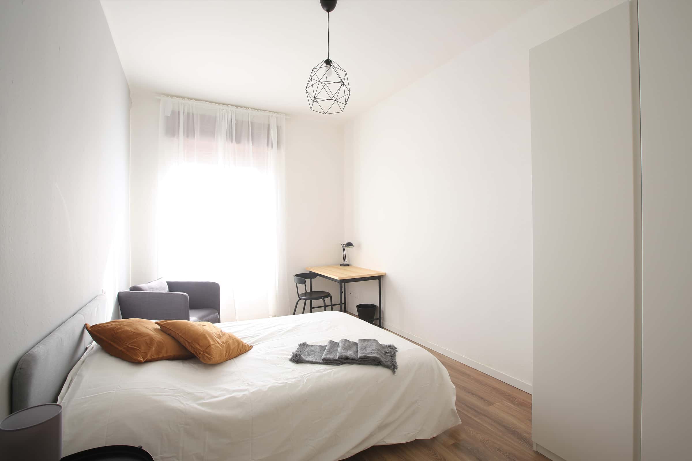 Stanza in Via Giuseppe Soli, Modena di 77 m² con 3 camere