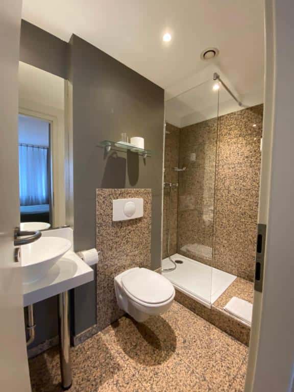 Apartment in Schwarzwaldstraße, Frankfurt am Main for 35 m² - Photo 3