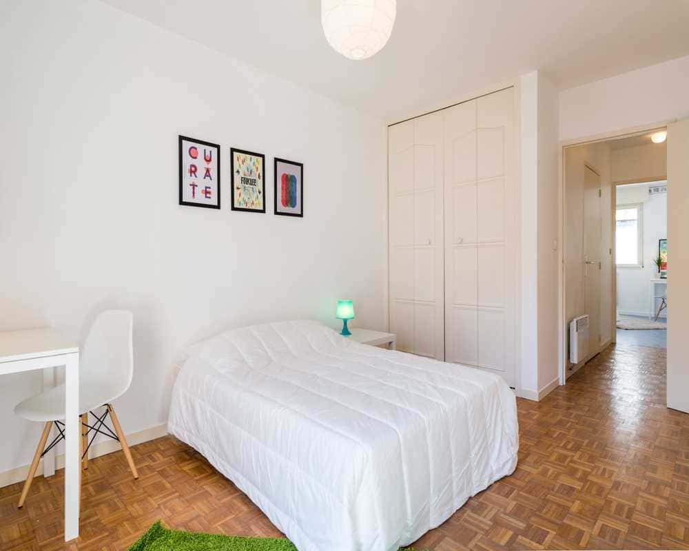 Chambre dans le bis rue des Rancy