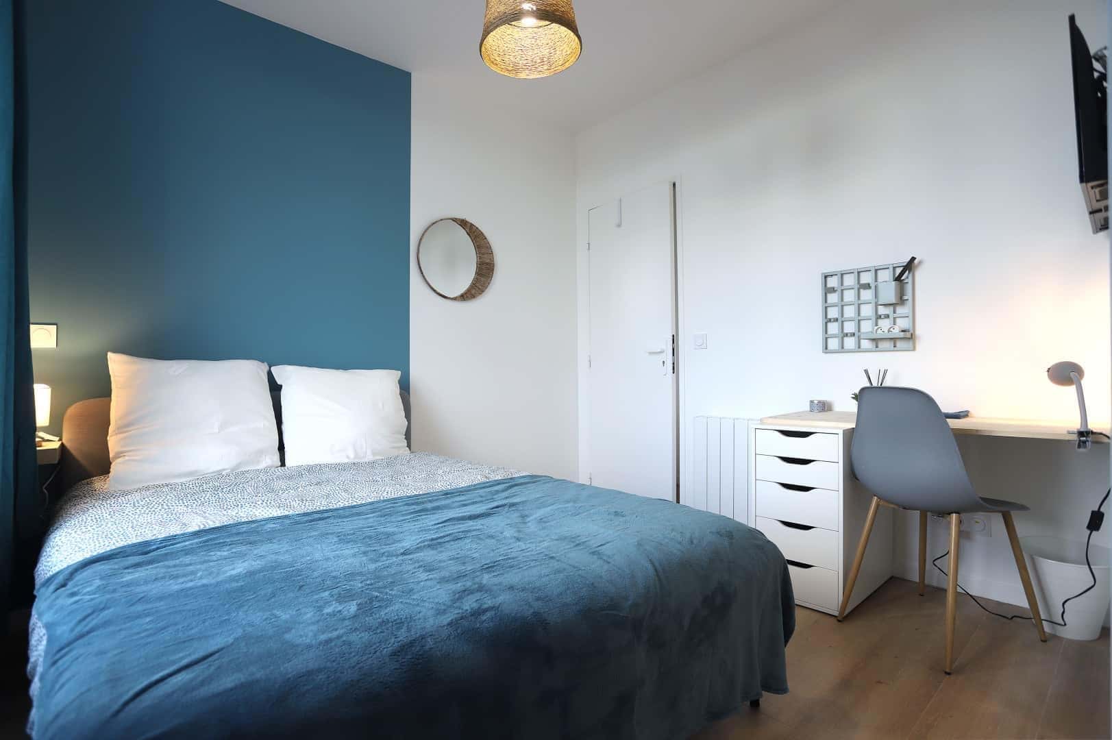 Chambre 4 - QUAI ERNEST RENAUD