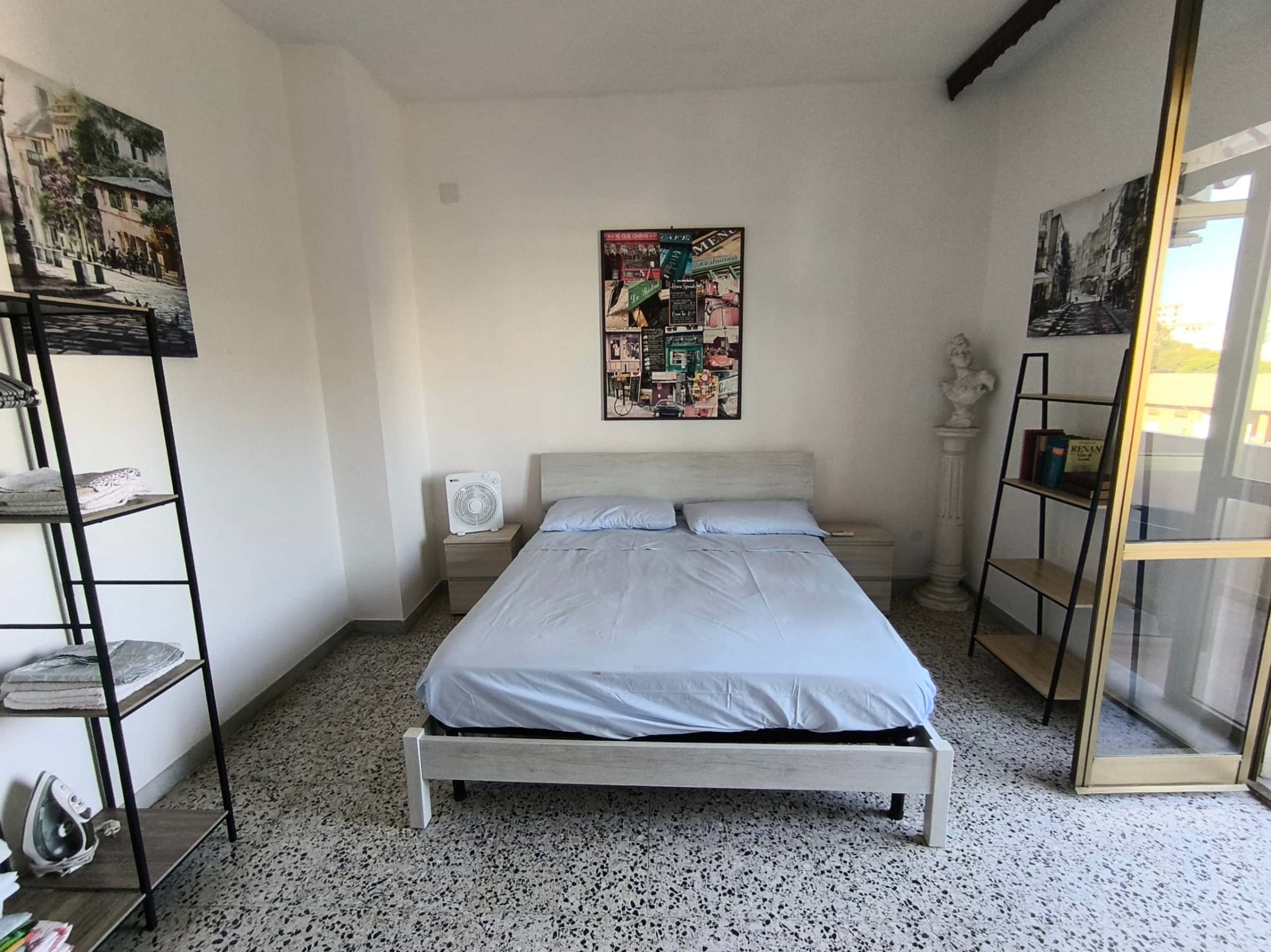 Chambre dans Via San Paolo, Cagliari
