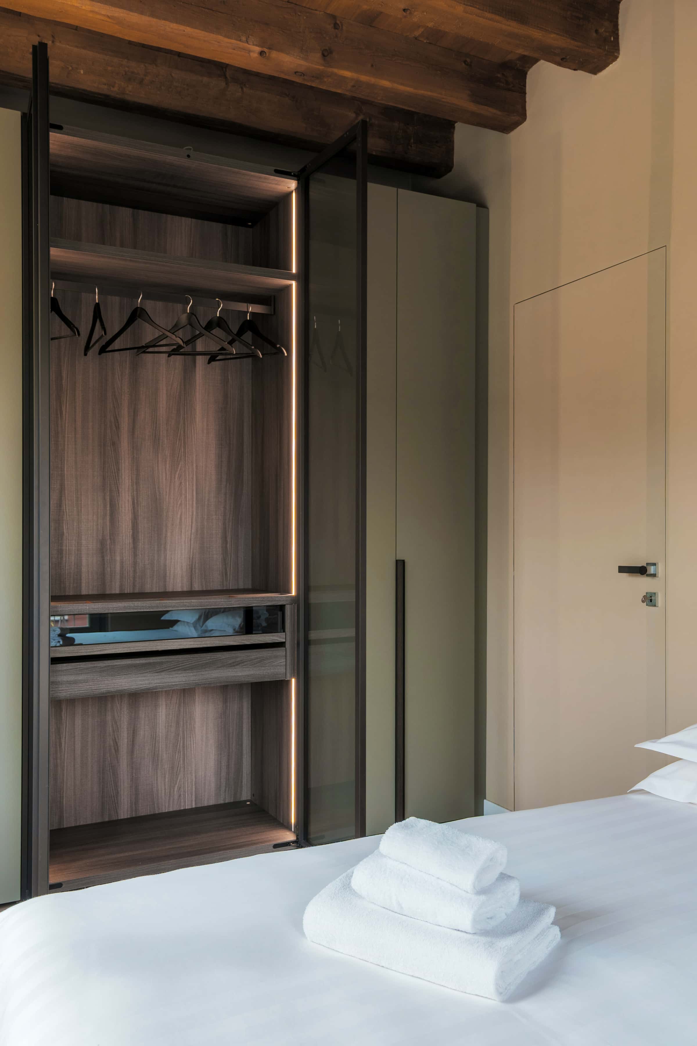 Apartment Milan, 1 bed — photo 50