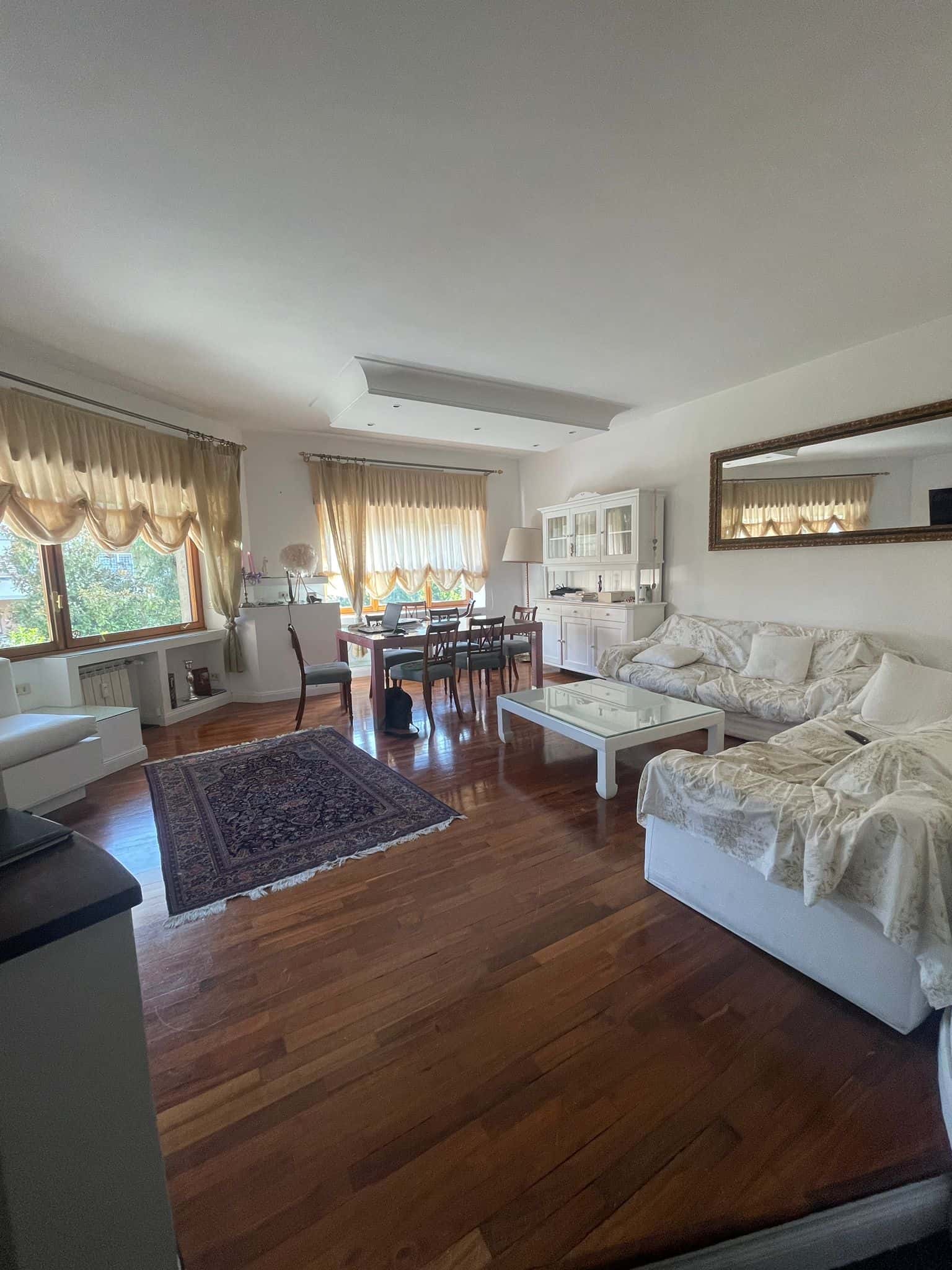 Apartamento em Via Padre Giovanni Antonio Filippini, Mostacciano para 130 m² com 3 quartos