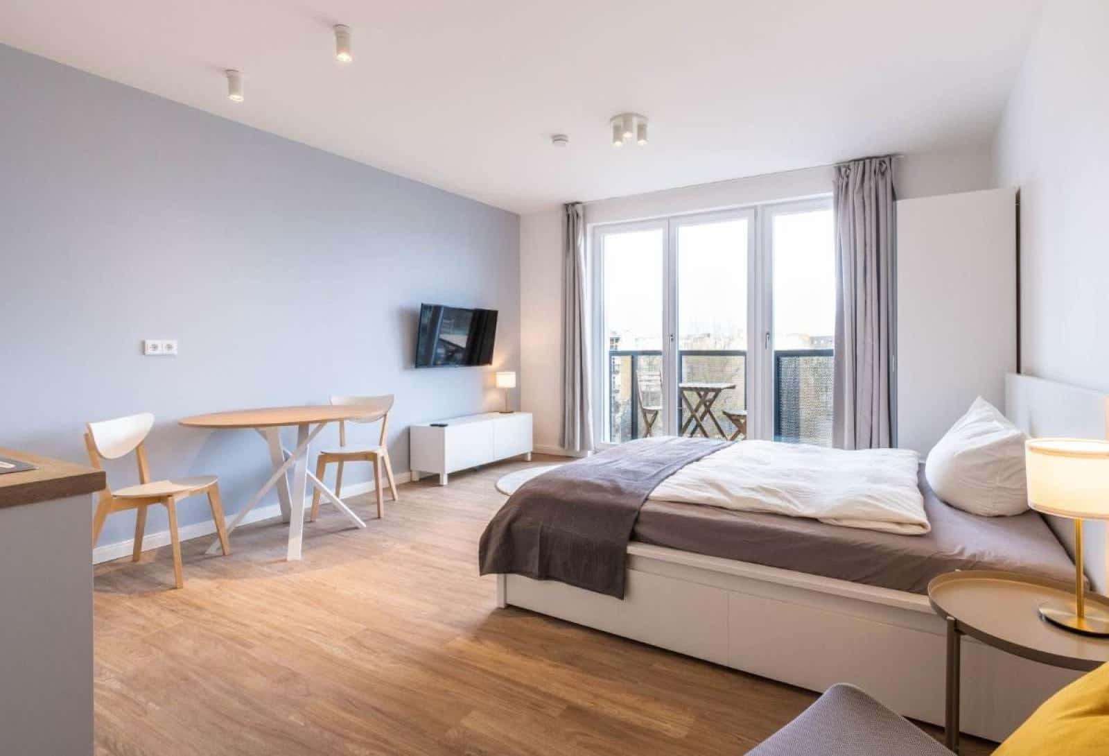 Studio for rent in Berlin with bills included