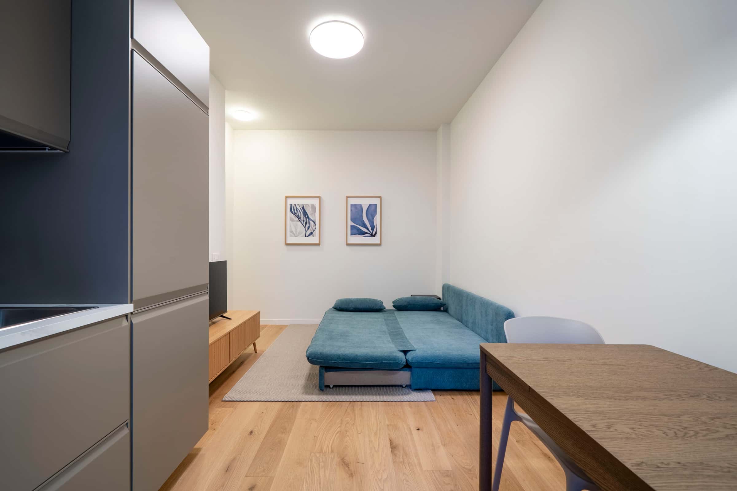 Via Giovanni da Milano 7