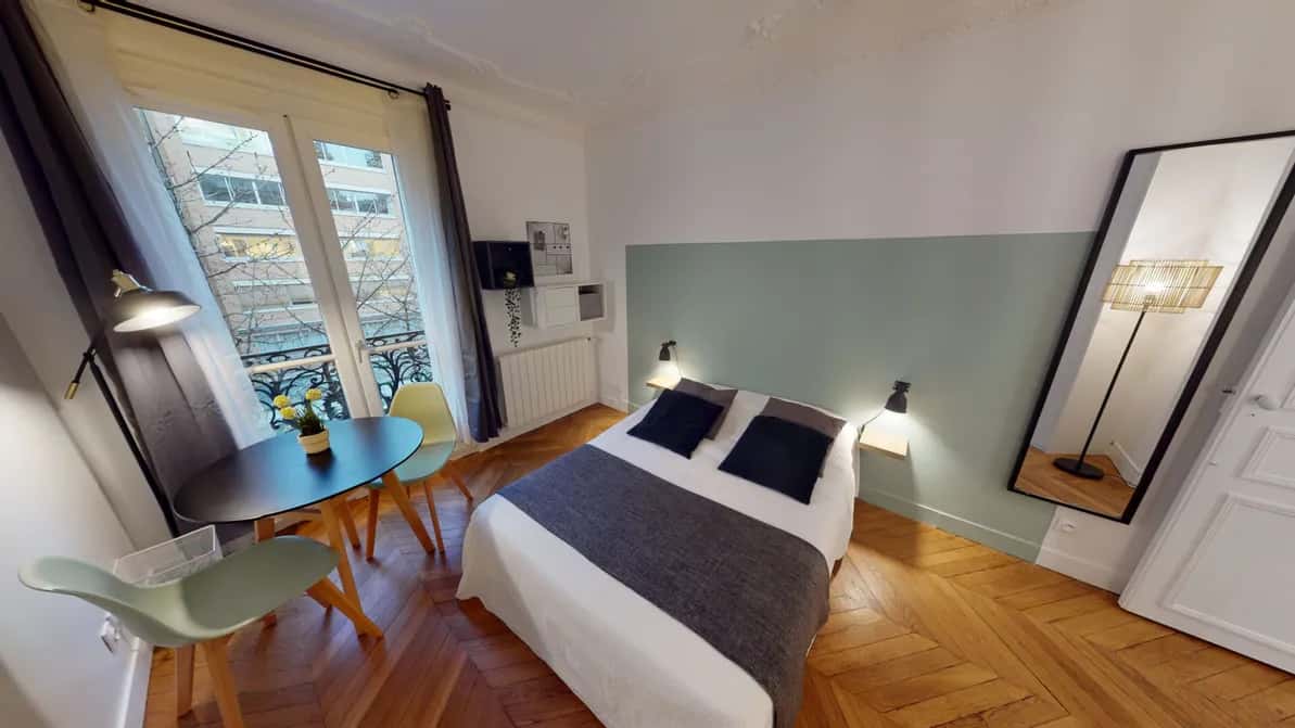Stanza in Rue de Prague, Paris di 63 m² con 3 camere