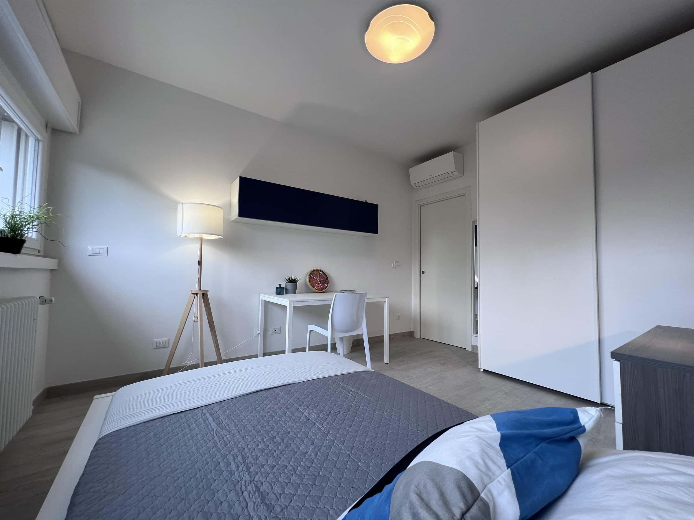 Single room Bologna, 4 beds — photo 13