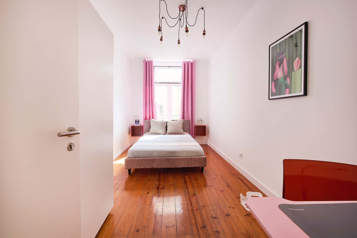 Room 4  - 56. Calçada de Santo André 92 1