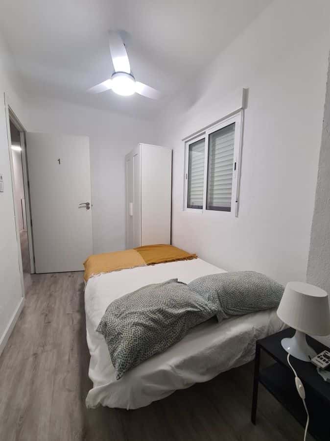 Habitación en piso de 4 habitaciones