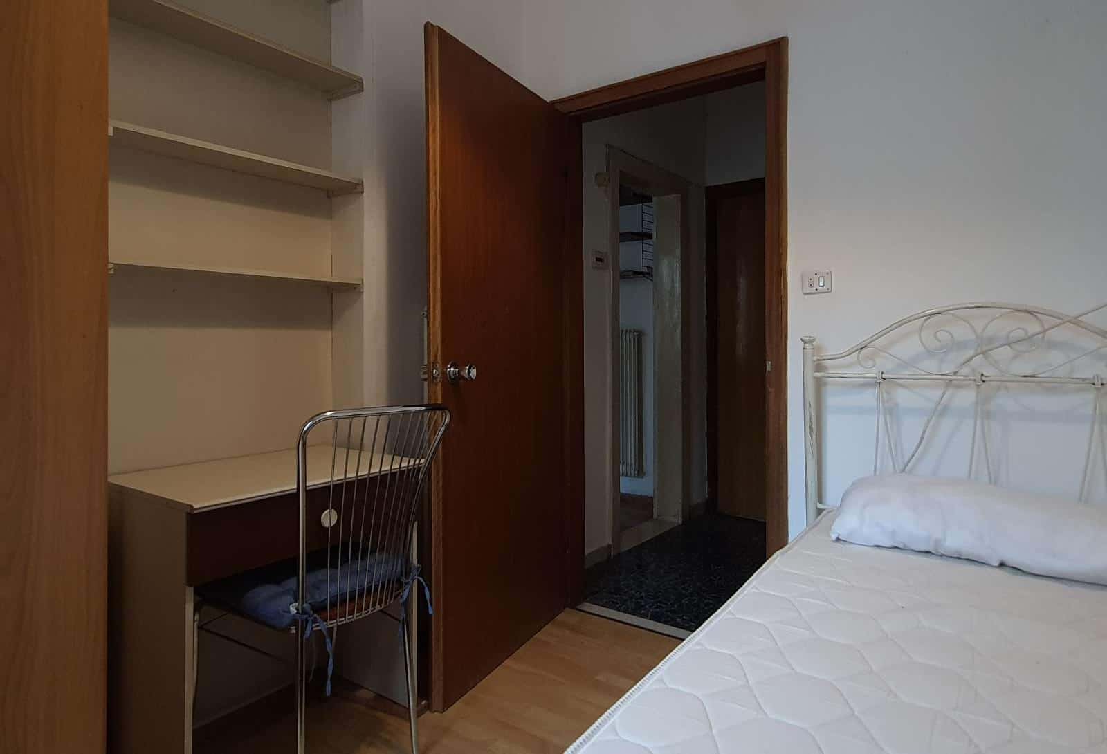 A11/S2 - Single Bed in Rooms in apartment in Centro Storico a Trento