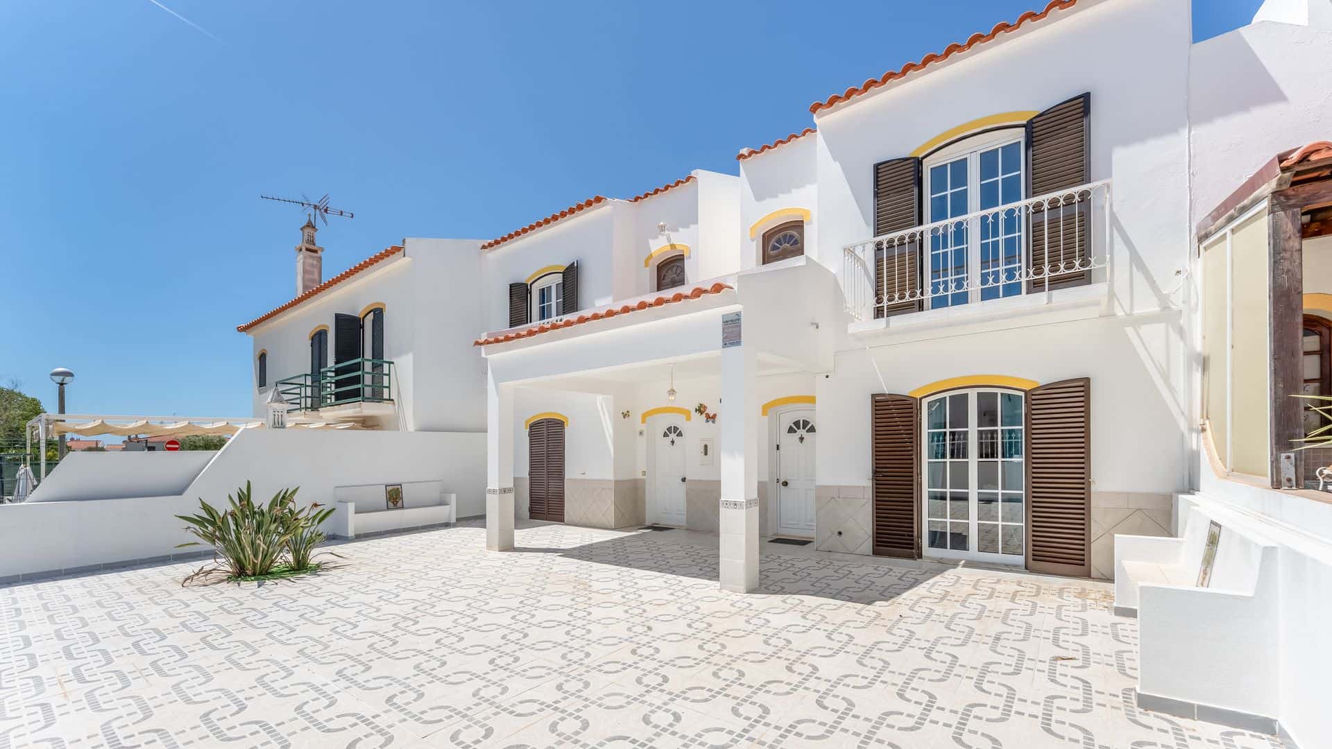 Altura House - Hideaway w/ Patio