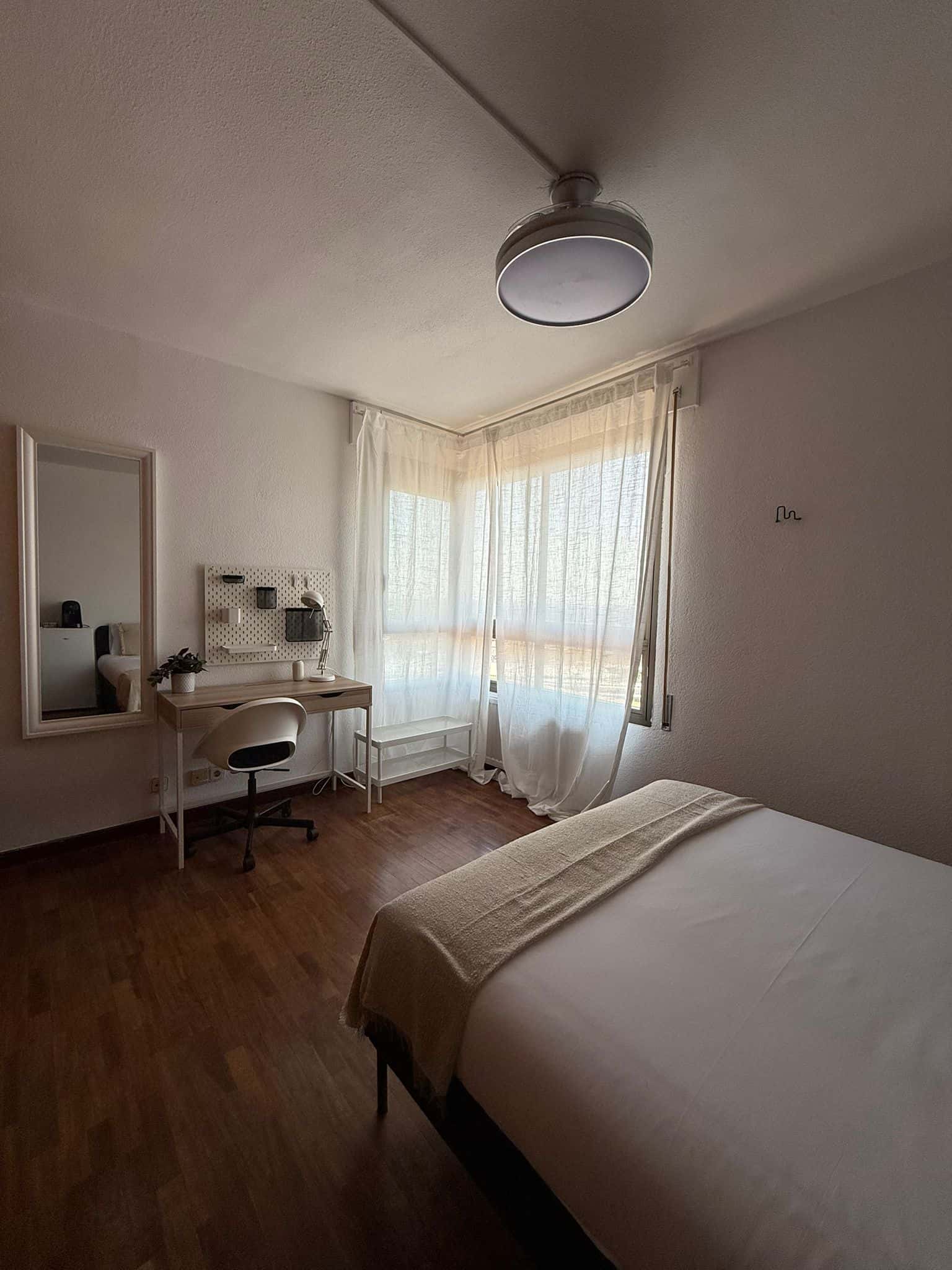 Room CMS48R5