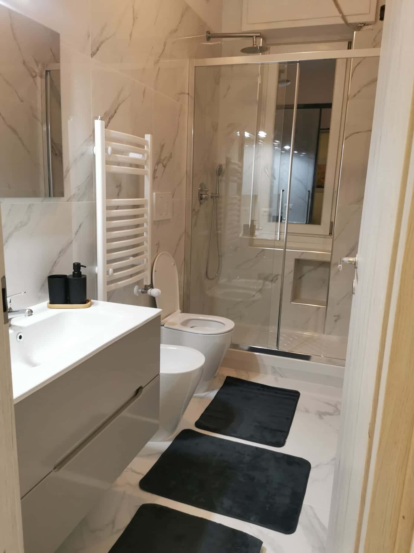 Zimmer in Via Vittorio Scialoia, Milano für 25 m² mit 1 Schlafzimmer