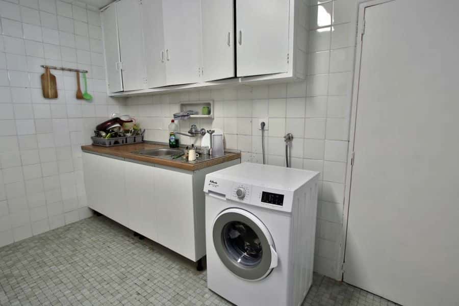 Habitación en piso de 4 habitaciones en La Petxina