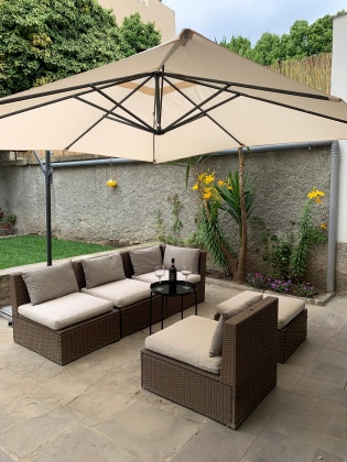 Listing photo thumbnail