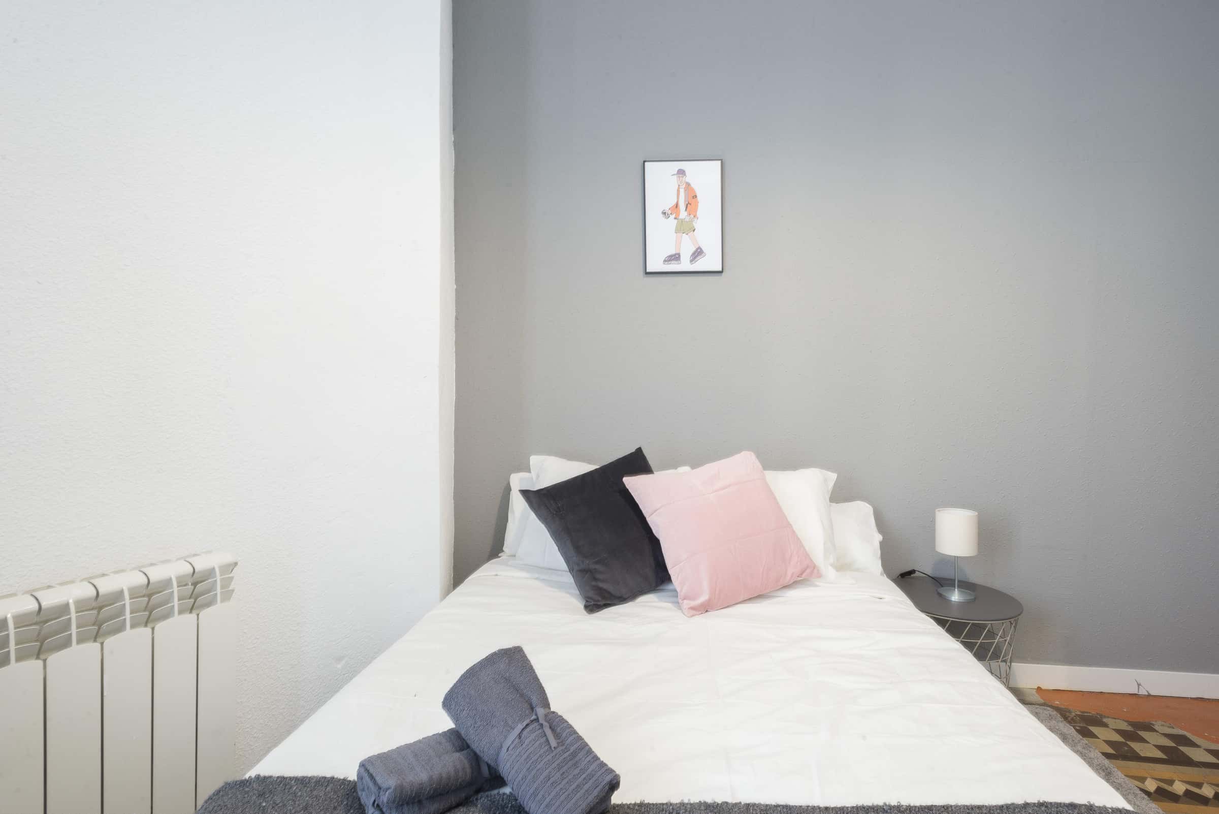 Habitación individual en Via Calle Cedaceros  º