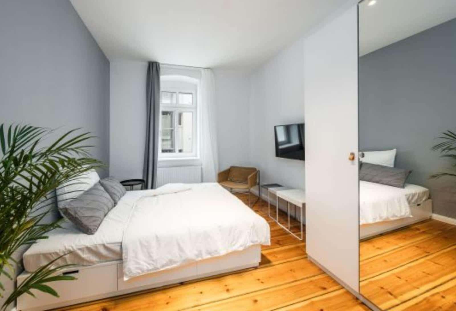 4-bedroom apartment for rent in Berlin, bills included