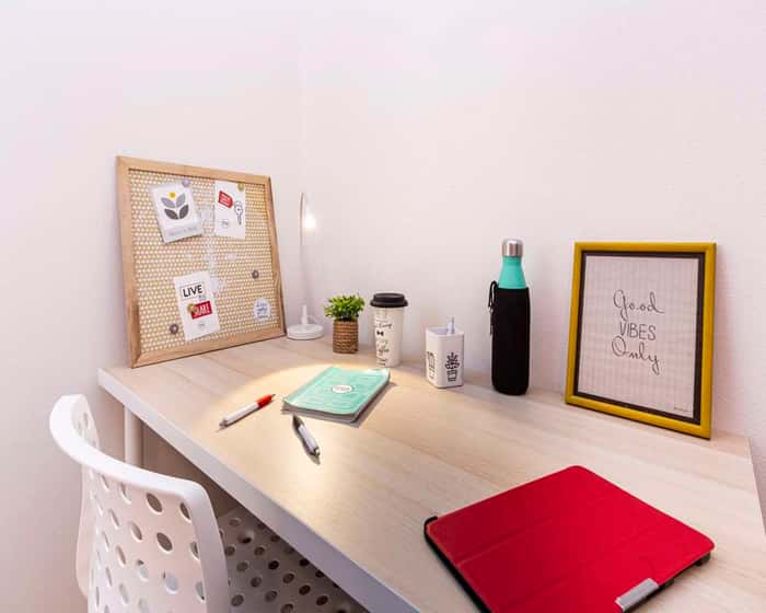 Listing photo thumbnail