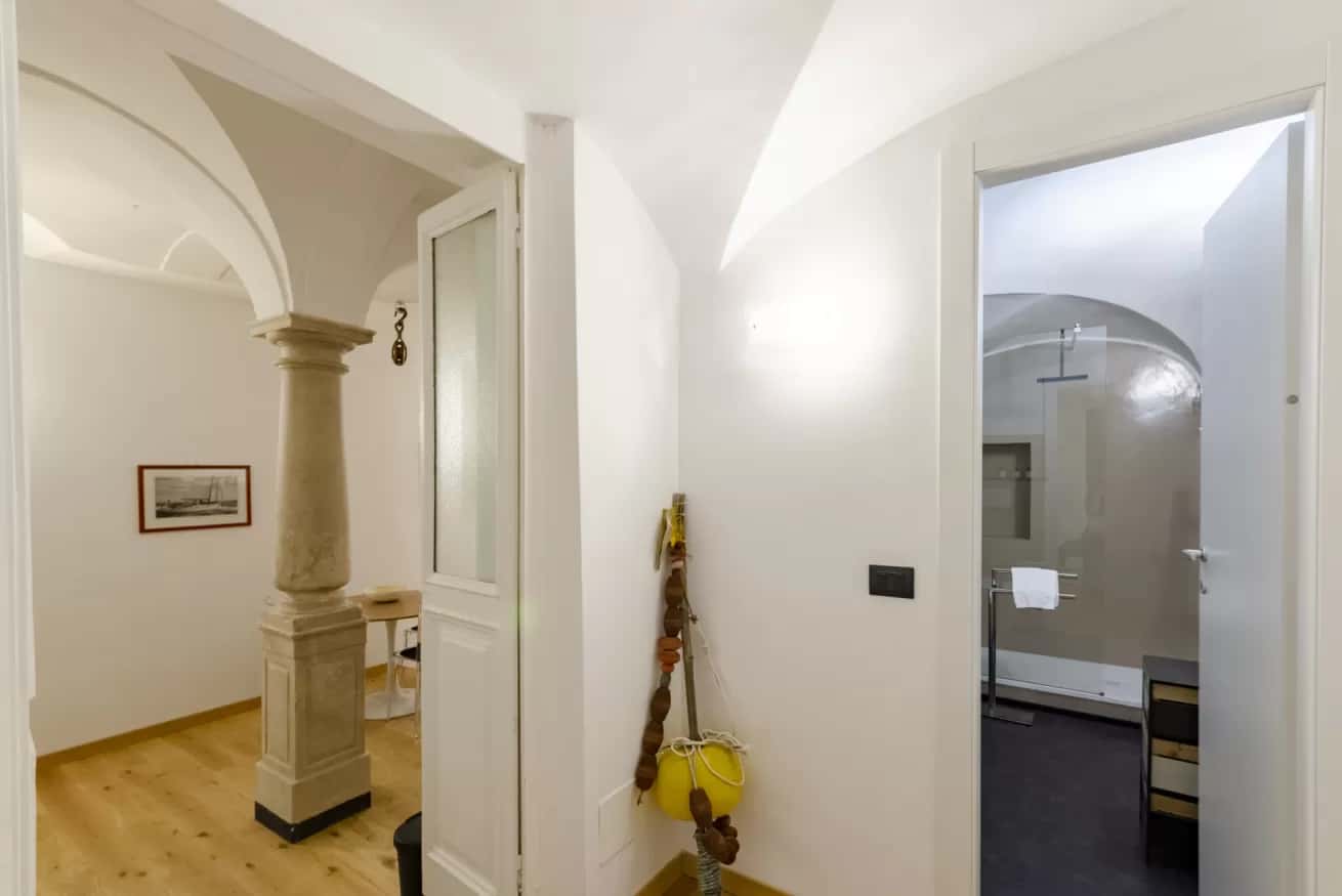 Apartment Genoa, 1 bed — photo 45