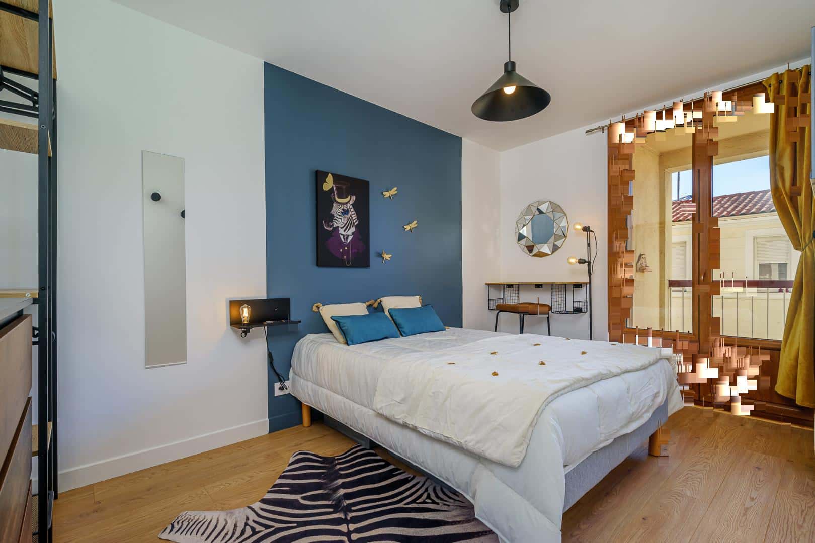 Chambre 1 - EGUISON