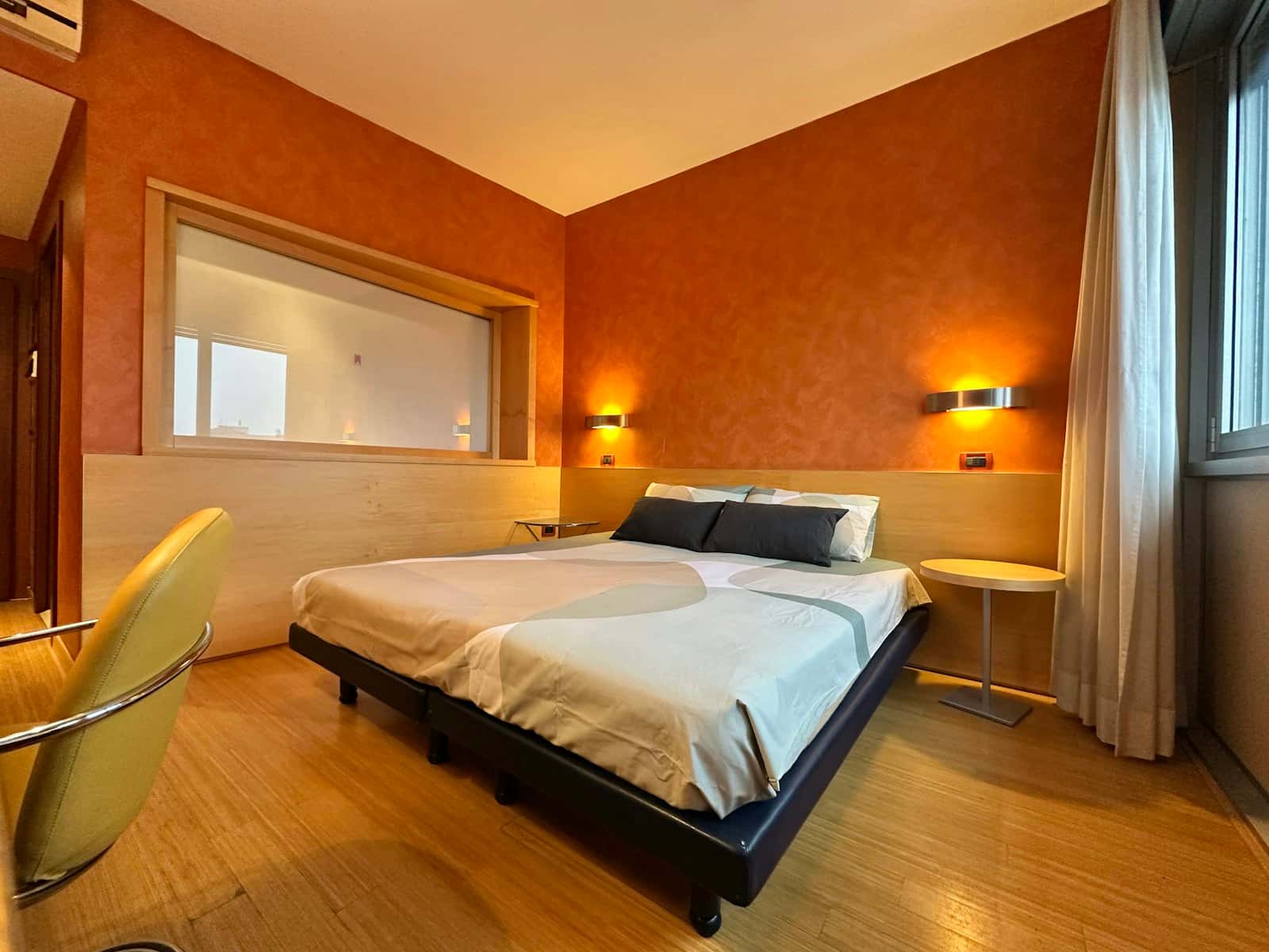 Habitación en Lungo Dora Napoli, Torino para 1100 m² con 10 dormitorios