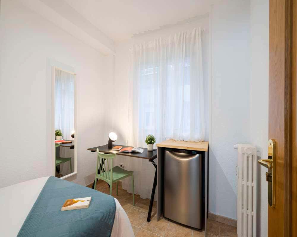 Habitación individual en la Calle de Bravo Murillo