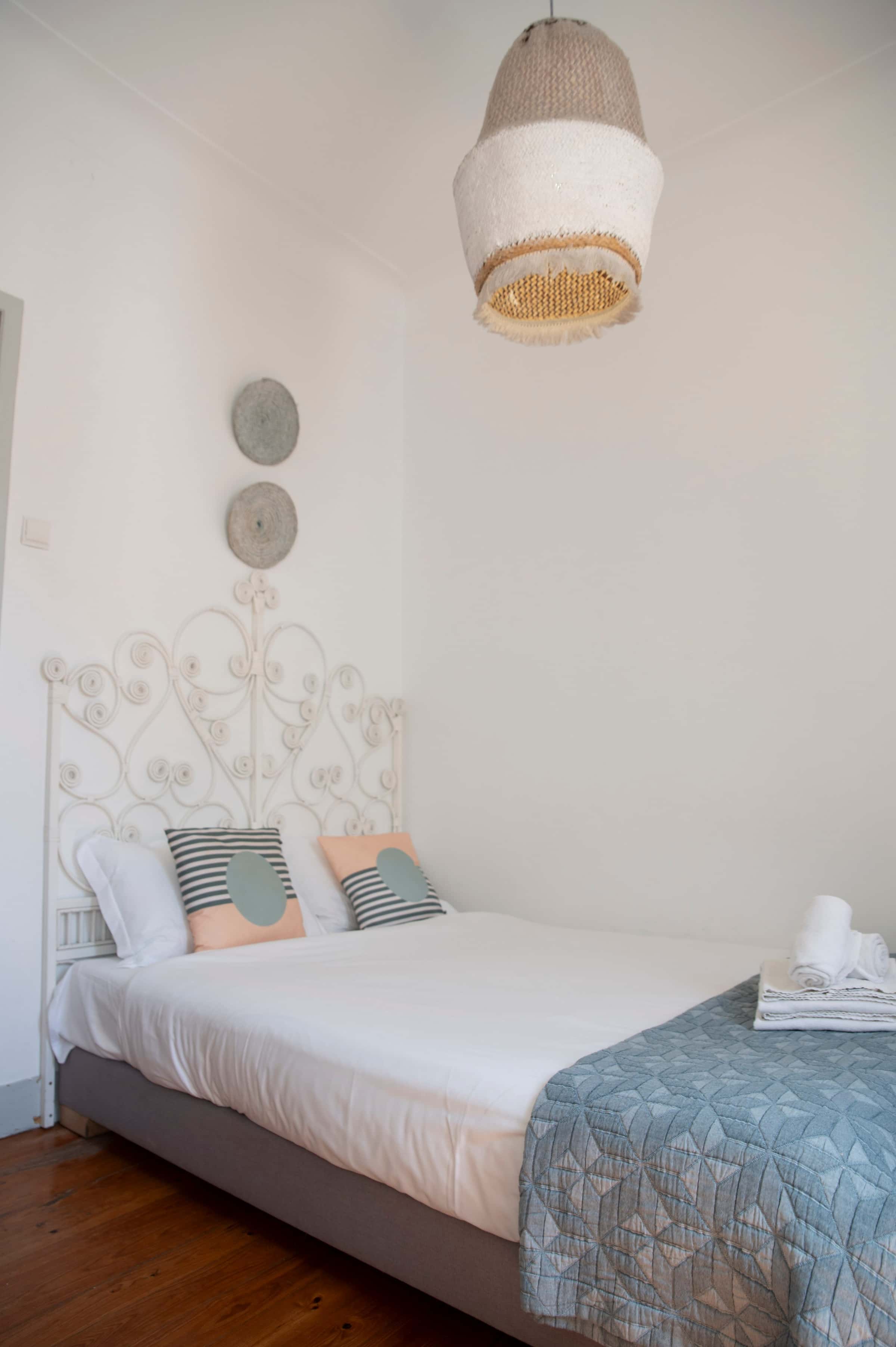 Double room S with private bathroom in Ericeira