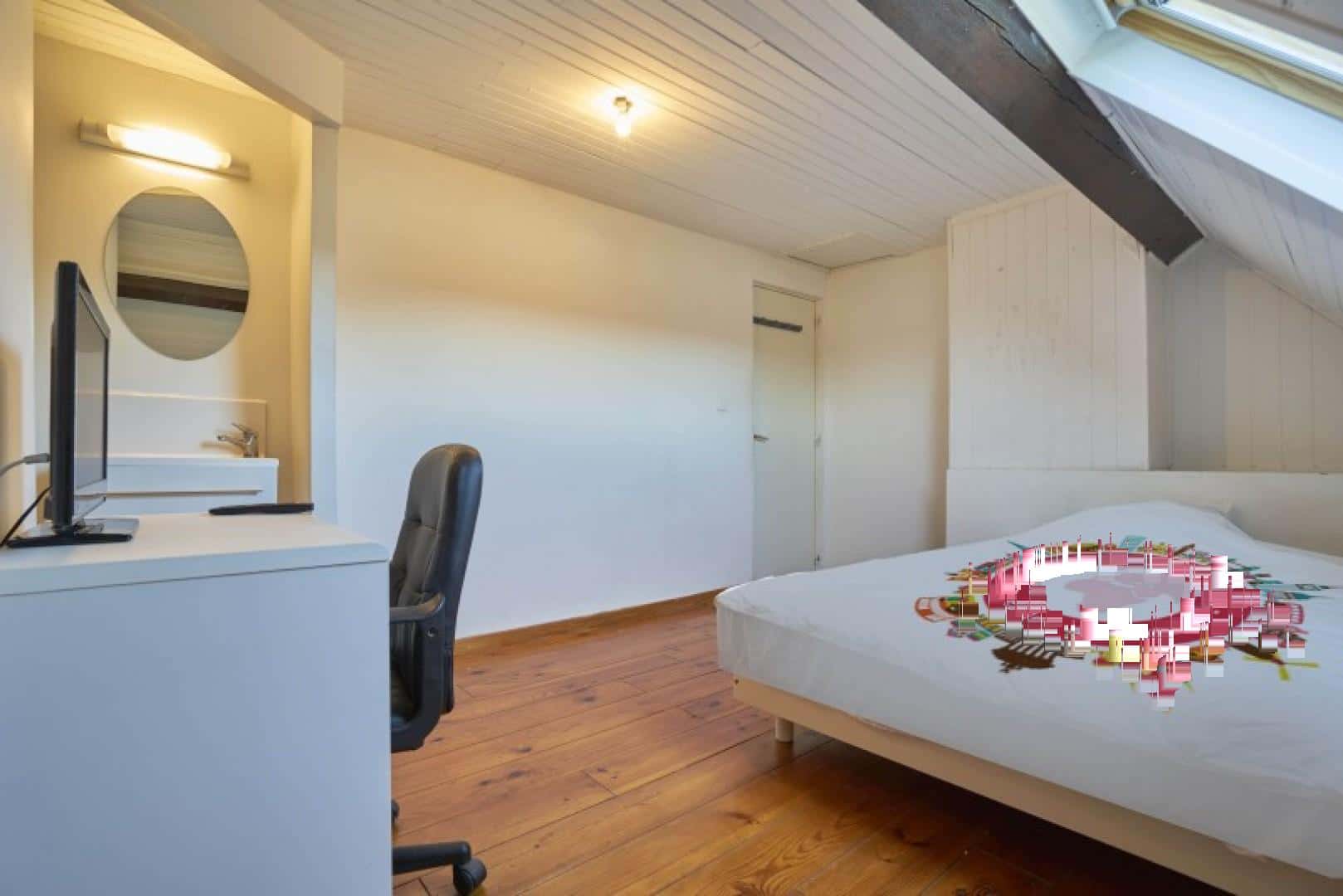 chambre4 - Faubourg des Postes