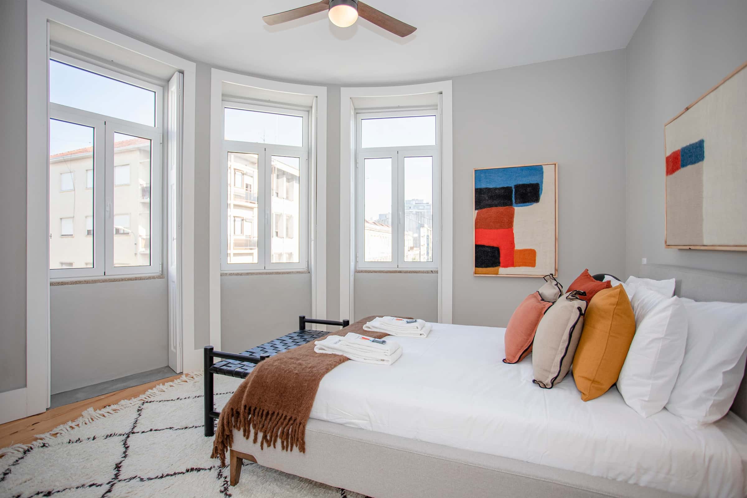 Art Design Apartment - 2 Bedroom Apartment