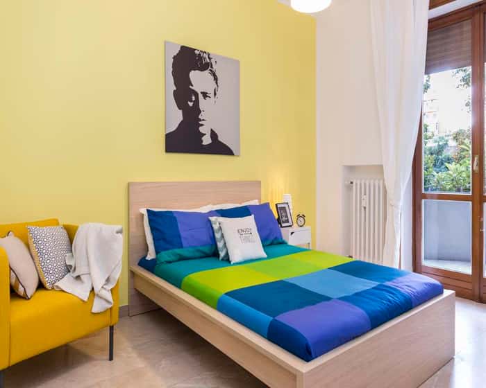 Listing photo thumbnail