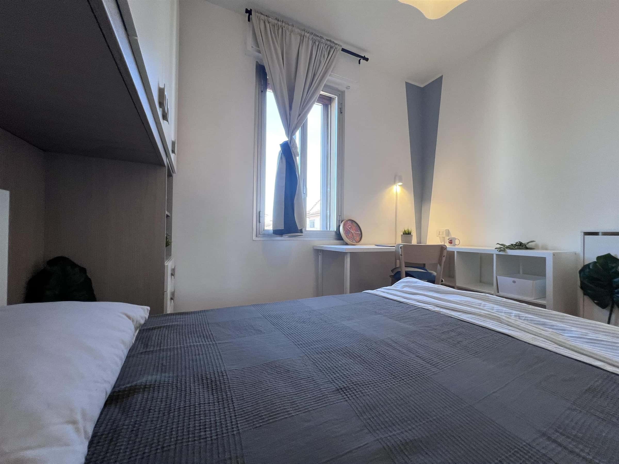 Via Severino Ferrari - Stanza 215