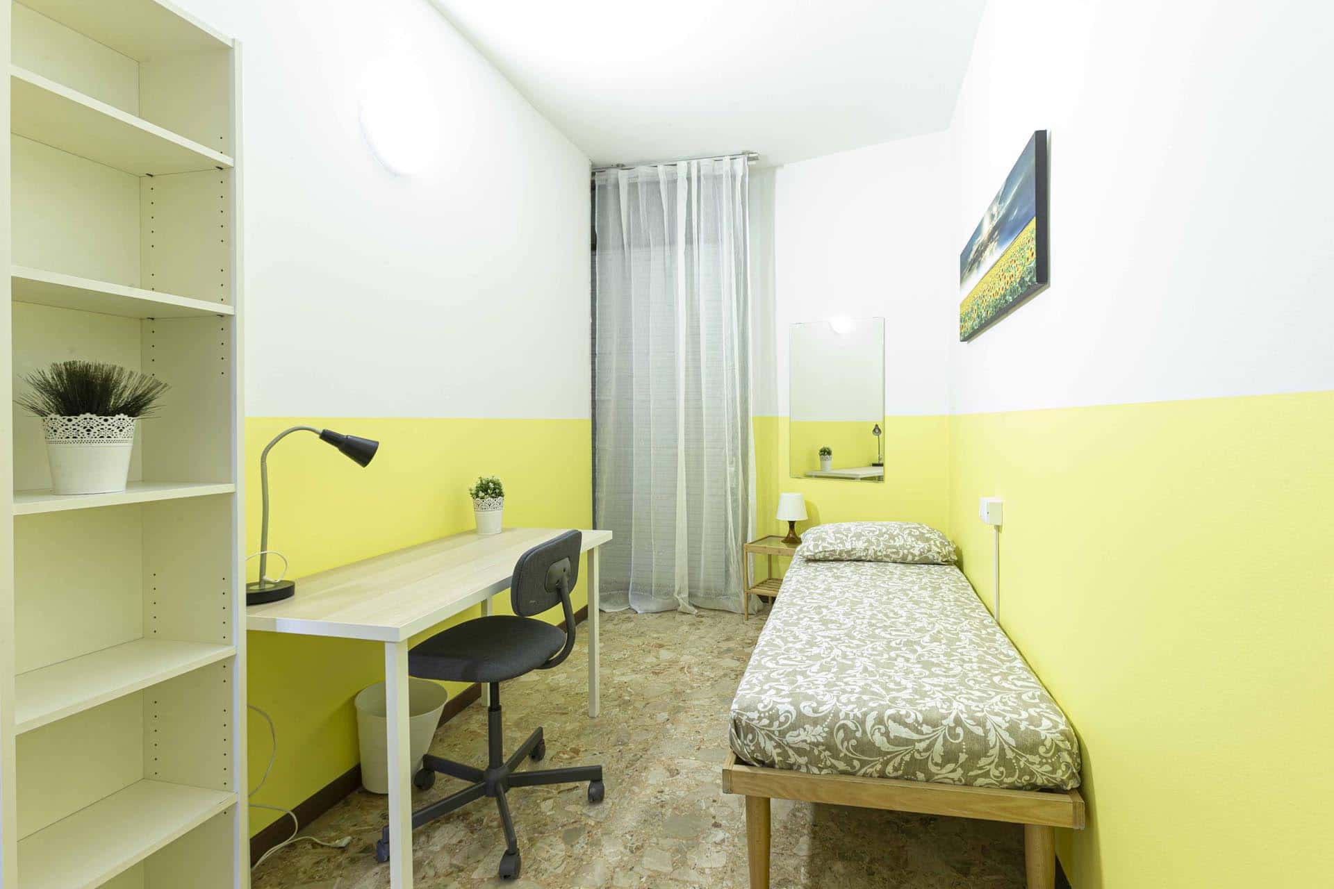 VIA PONALE 66 <br> PRIVATE ROOM S1 1