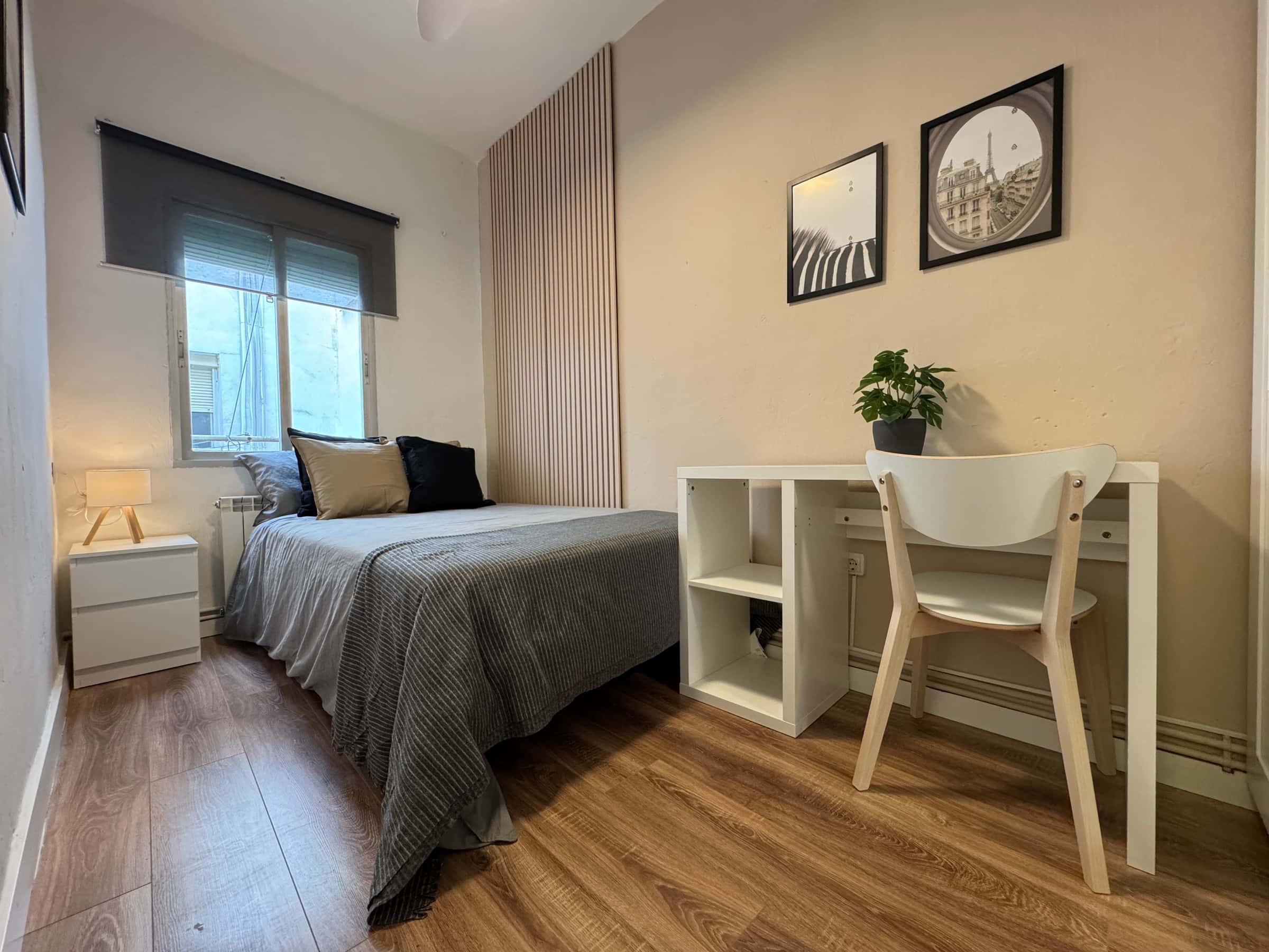 Quarto em Calle de los Abades, Madrid para 100 m² com 5 quartos